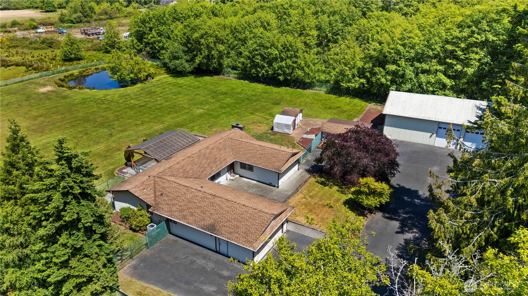 407 N Lees Creek Road