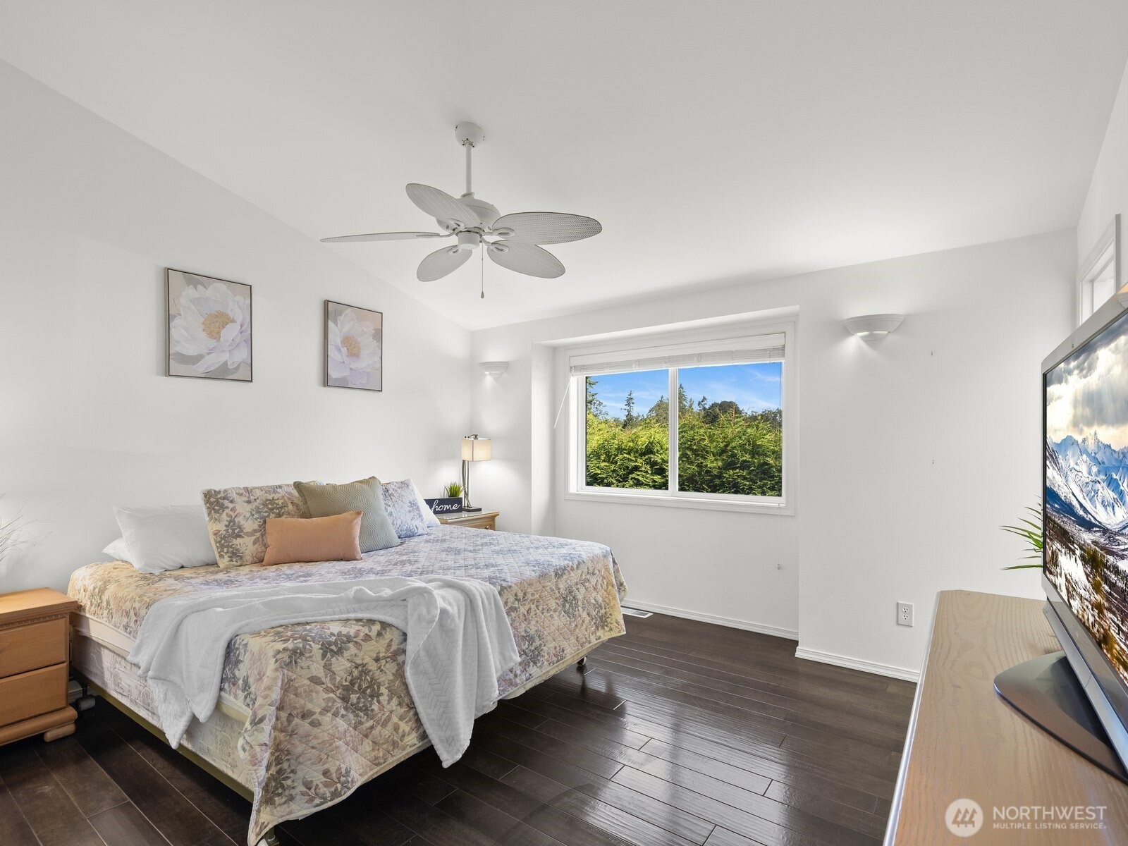 1 Lakewood Oaks Drive SW