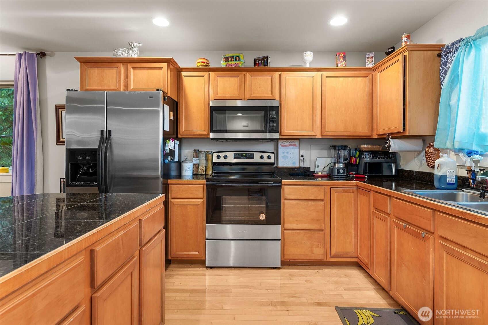 20835 20837 60th Street E