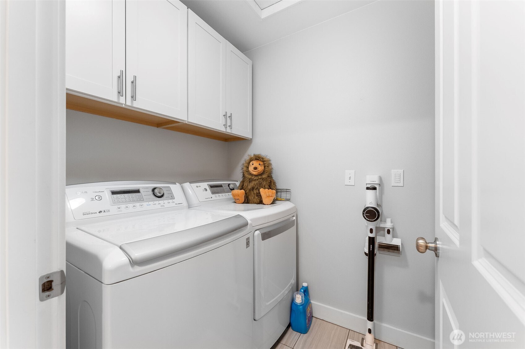 20835 20837 60th Street E