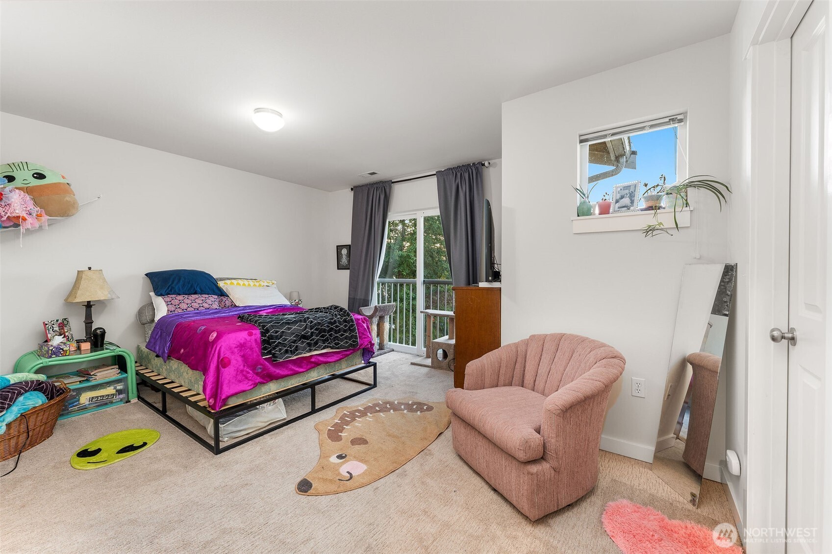 20835 20837 60th Street E