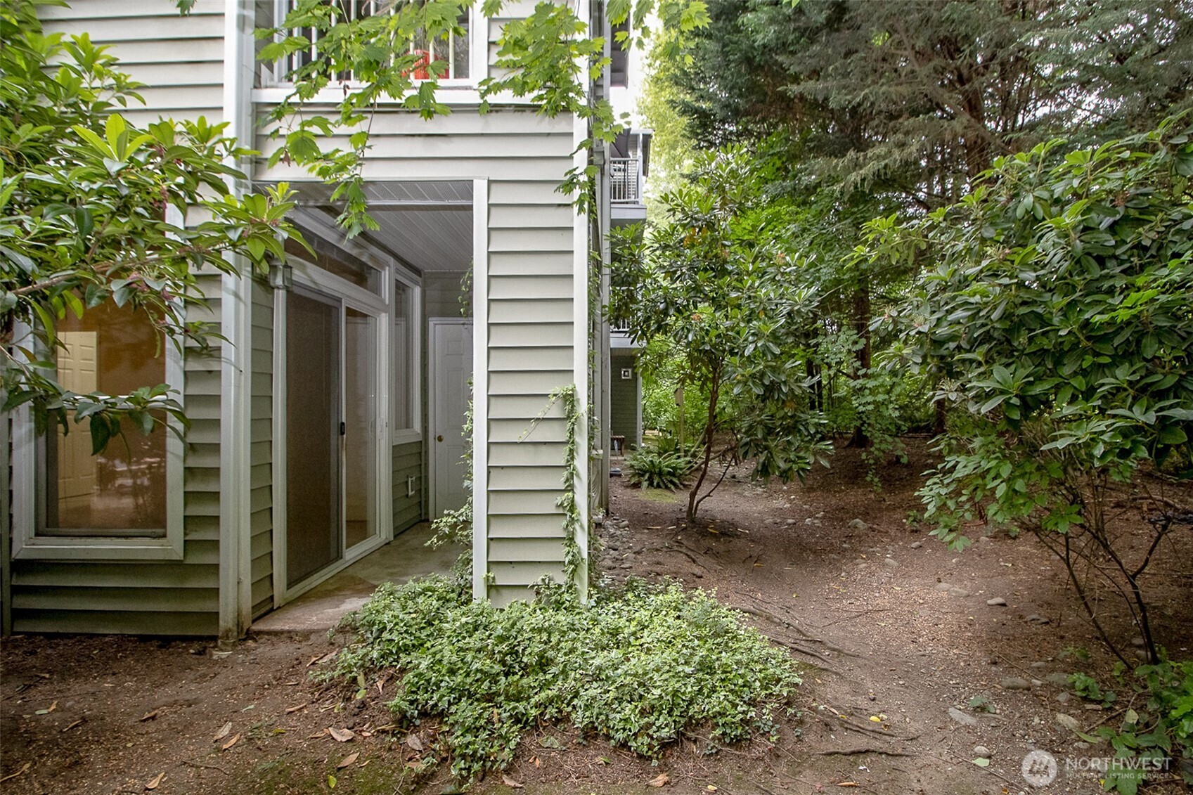 12712 Admiralty Way Unit: F106