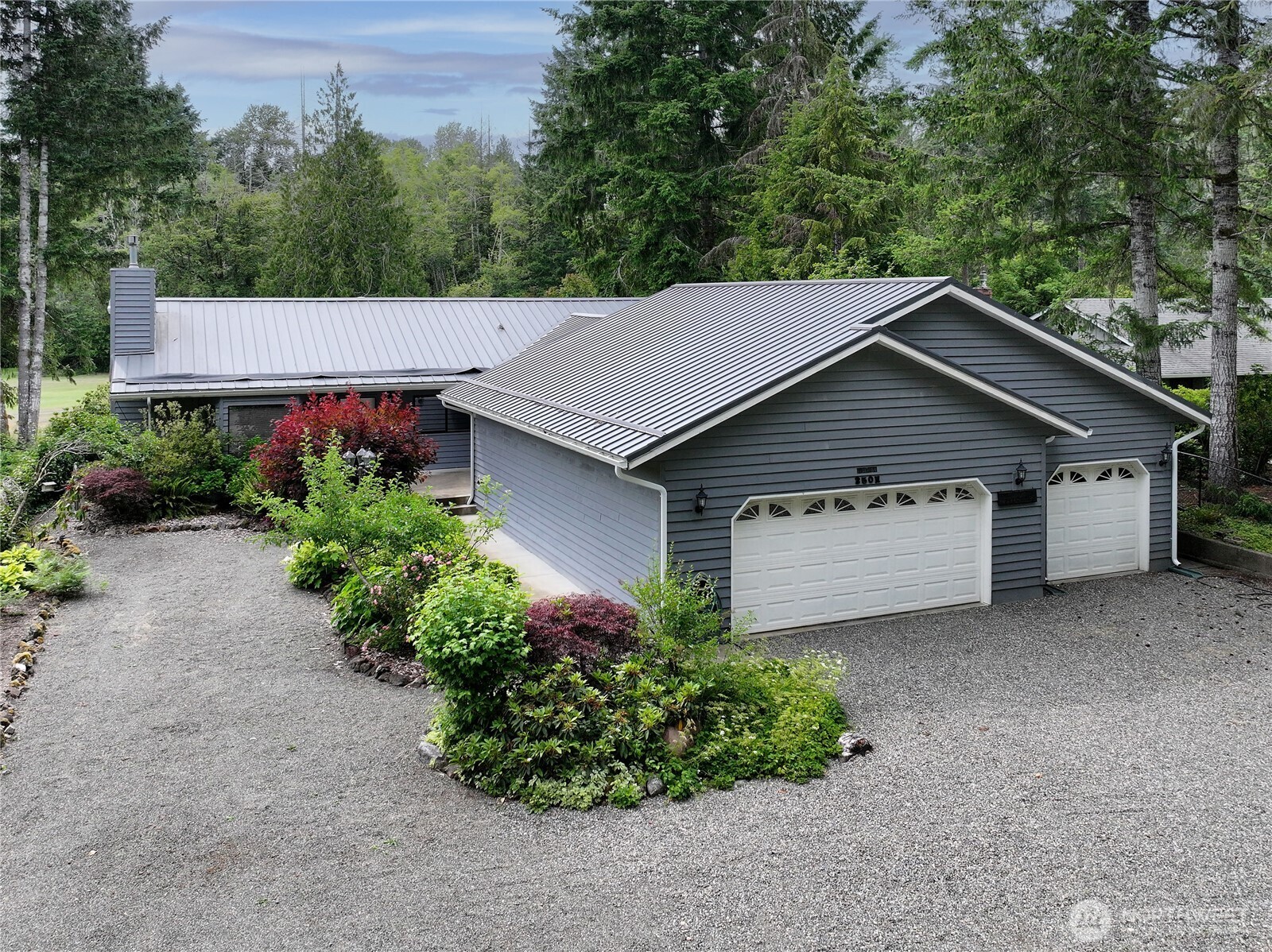 250 N Fairway Drive E