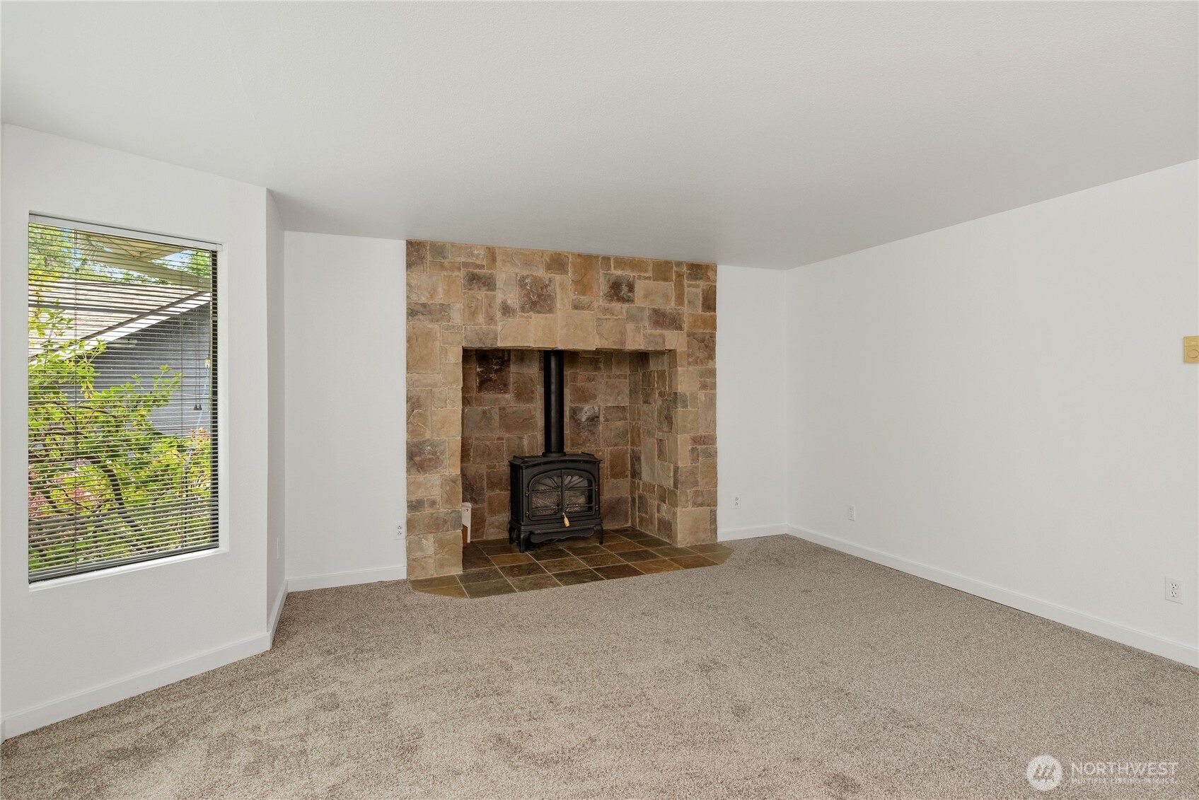 250 N Fairway Drive E