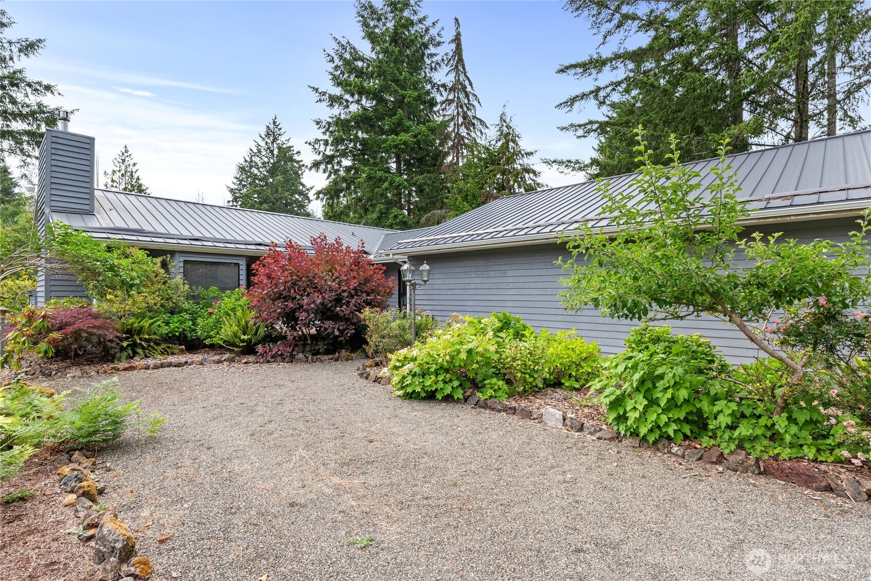 250 N Fairway Drive E