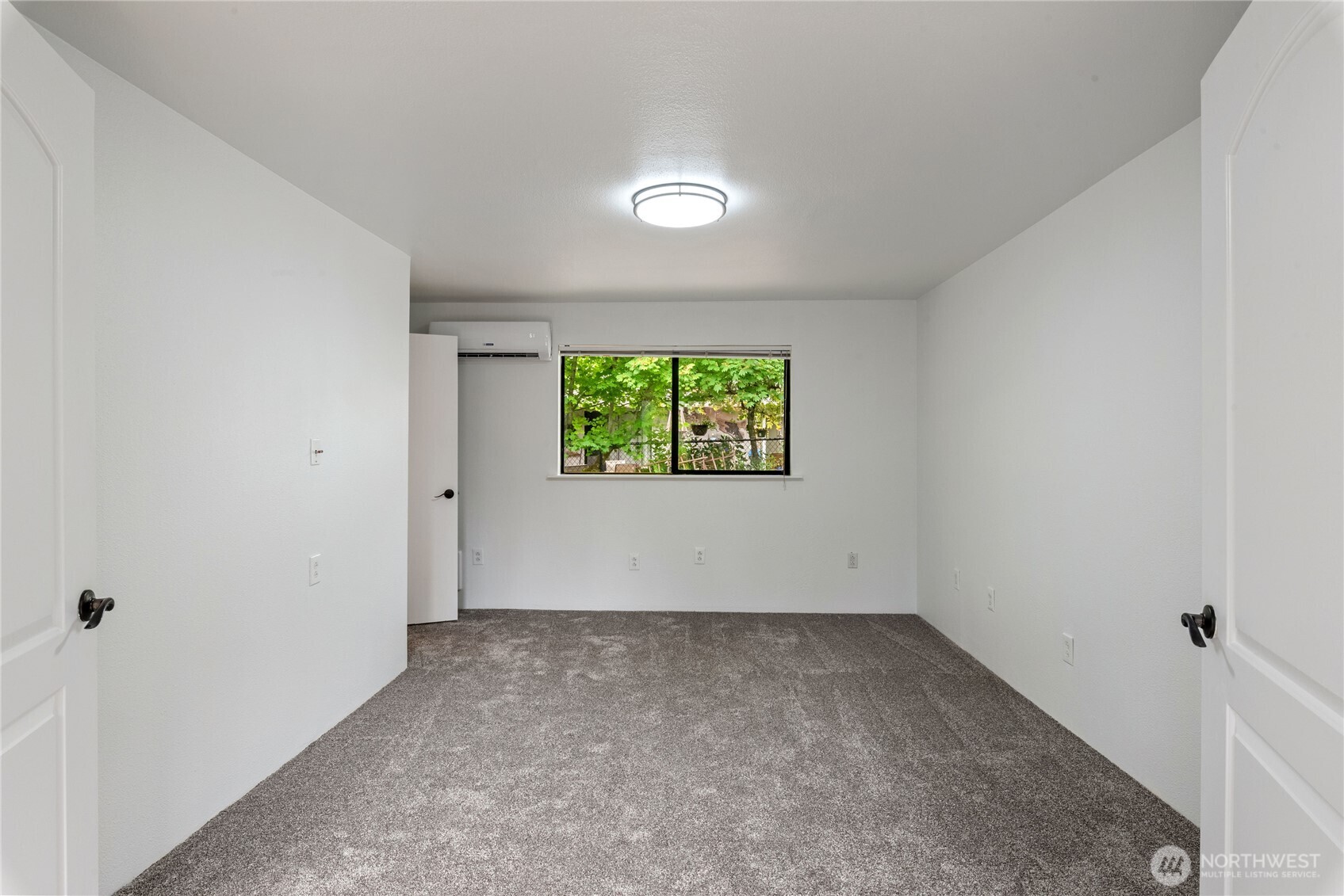 250 N Fairway Drive E
