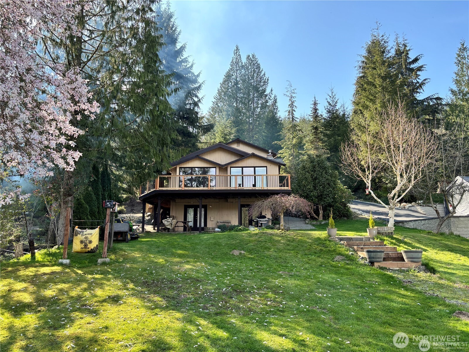 1311 SW Lake Roesiger Road