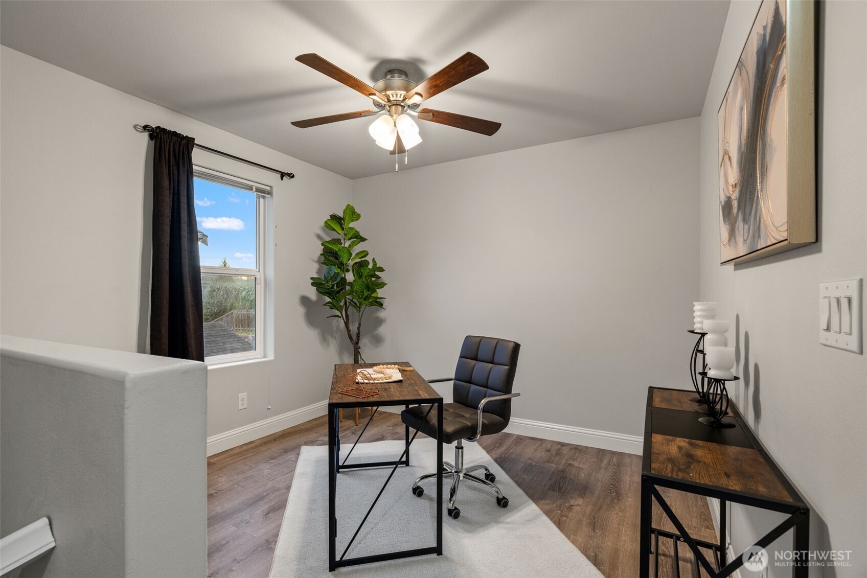 1906 192nd street Court E
