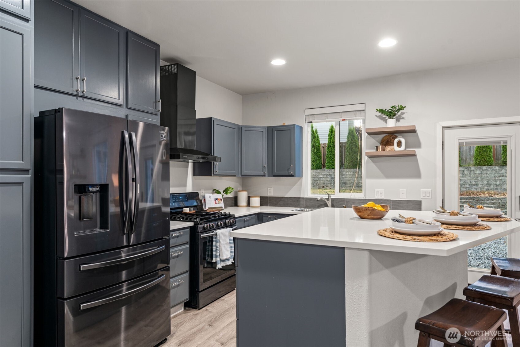 1906 192nd street Court E