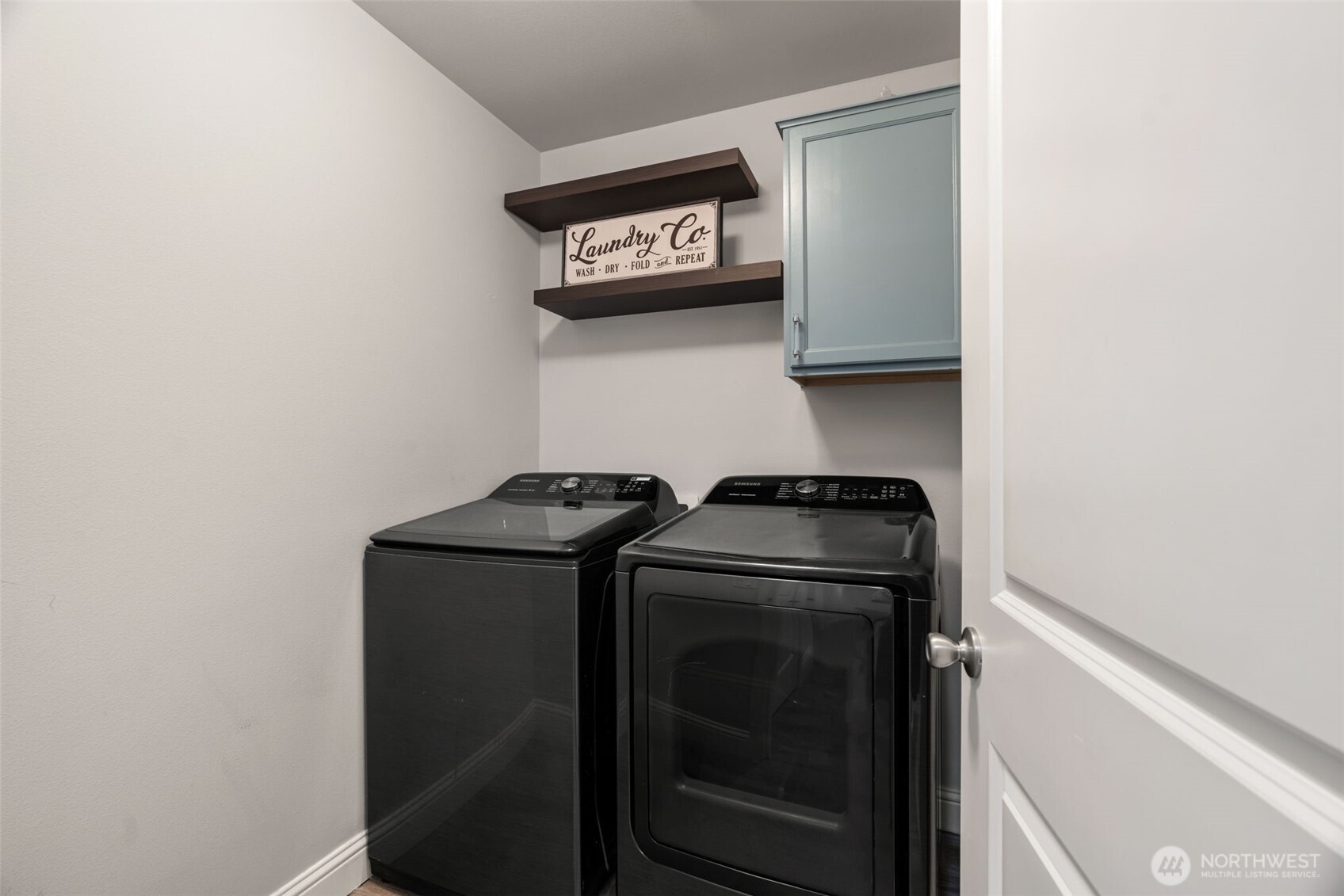 1906 192nd street Court E