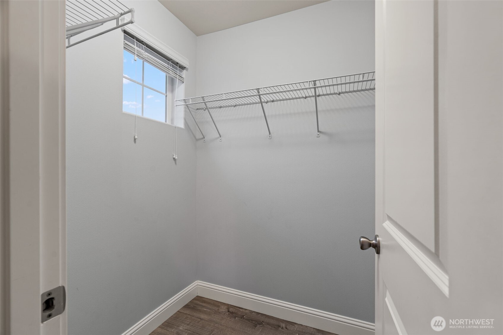 1906 192nd street Court E