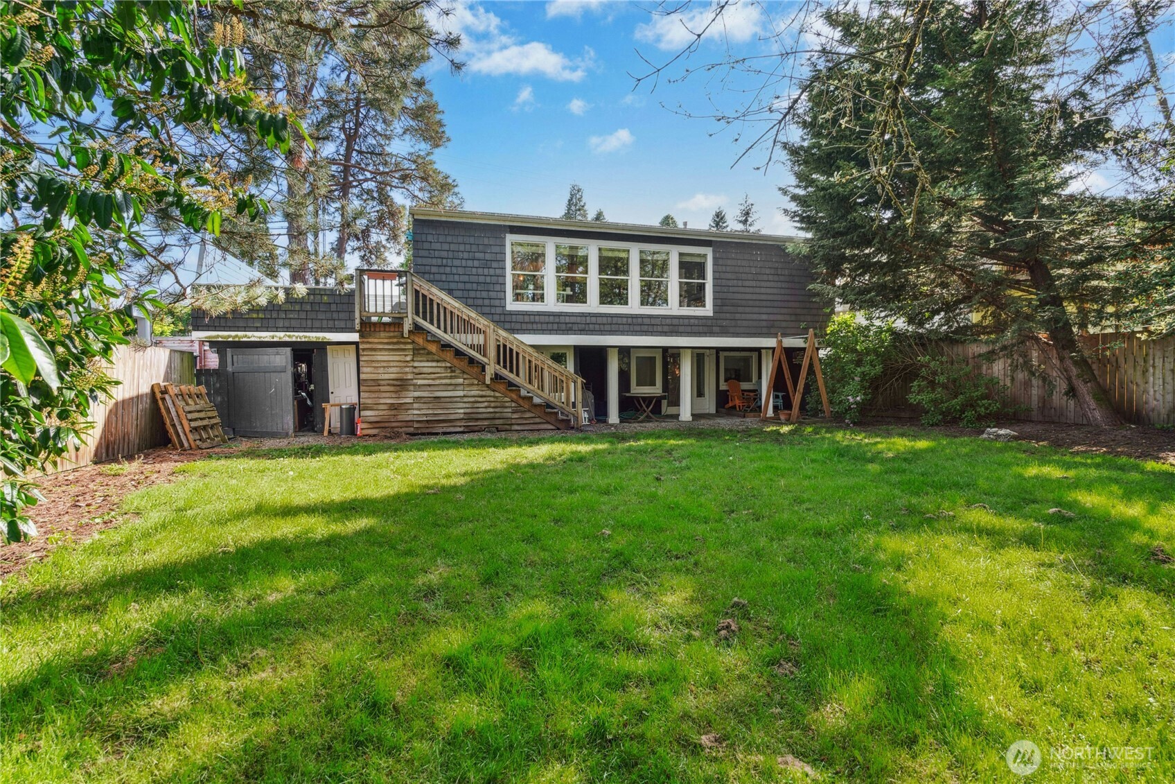 7826 SE 24th Street