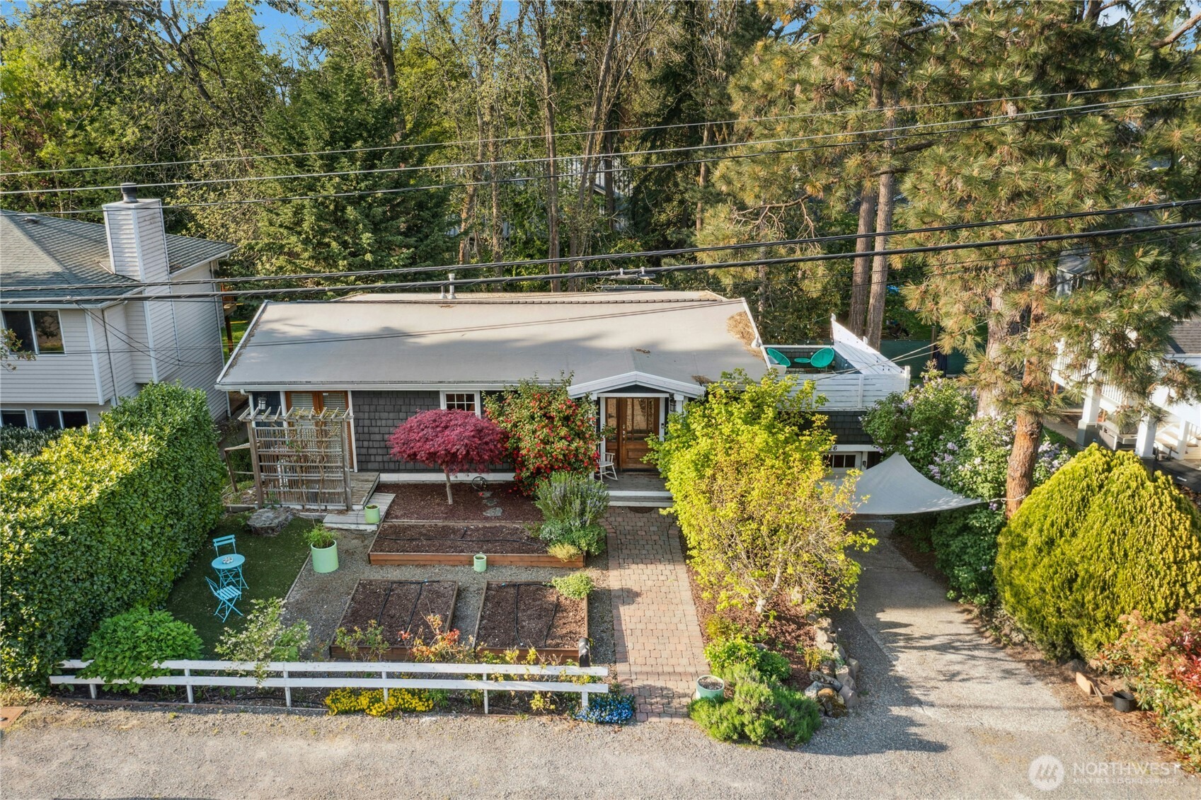7826 SE 24th Street
