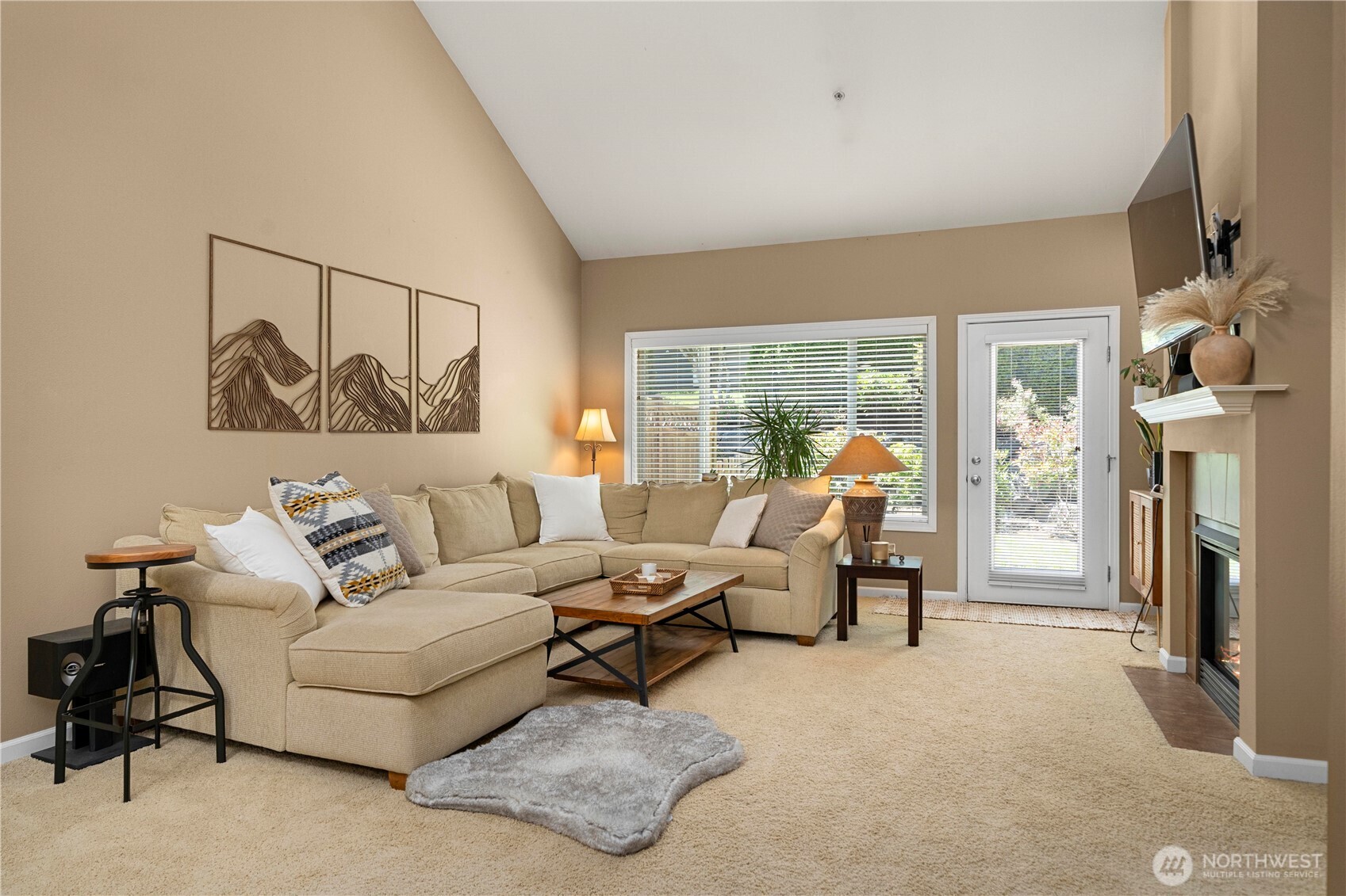 6547 Lindsay Avenue SE Unit: 18C