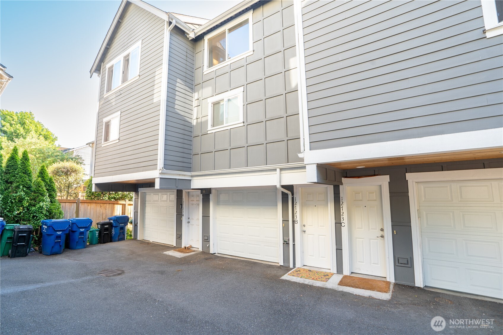 12723 35th Avenue NE Unit: B