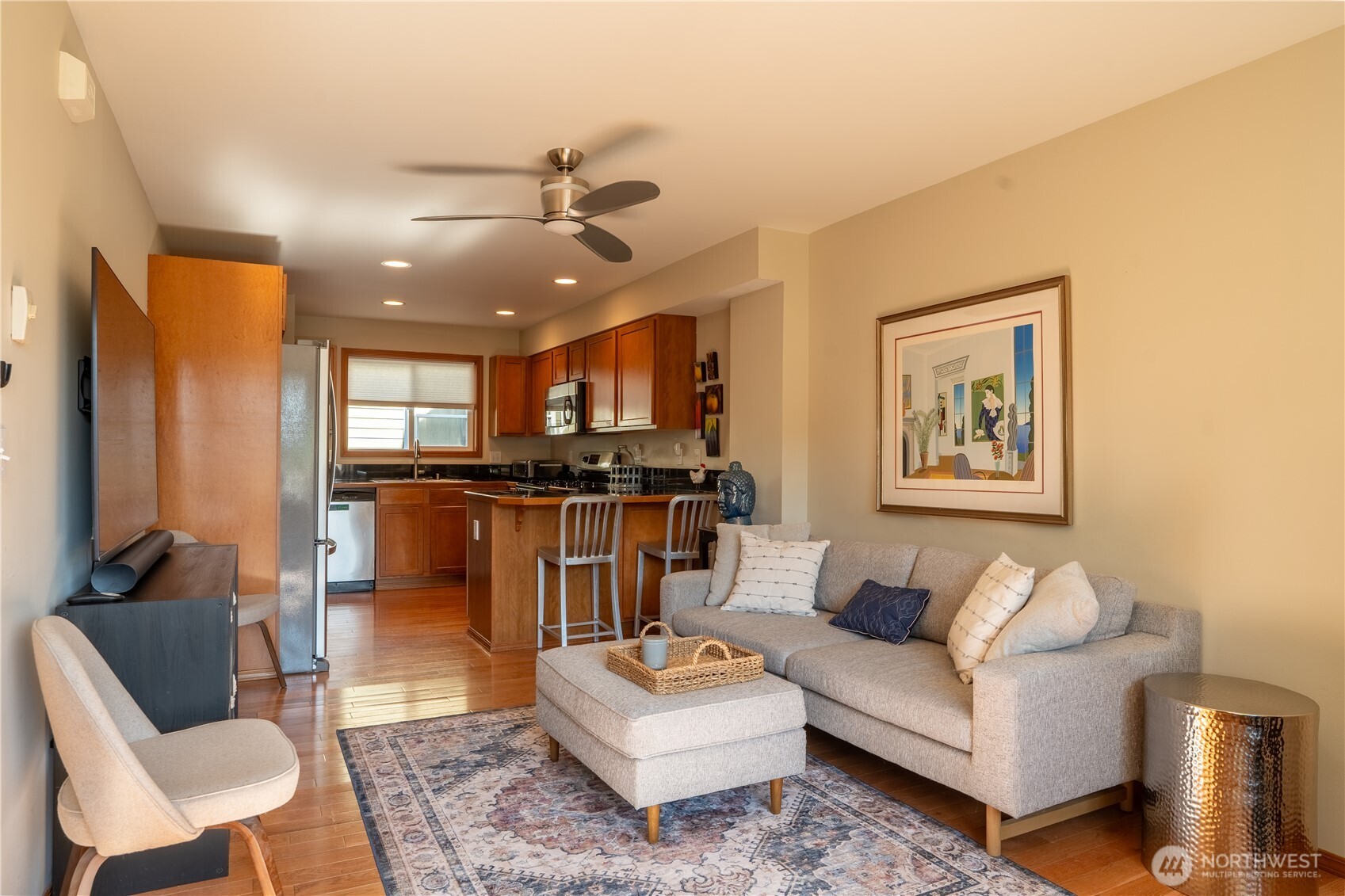 12723 35th Avenue NE Unit: B