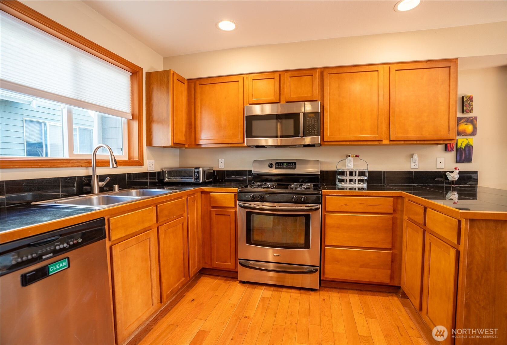 12723 35th Avenue NE Unit: B