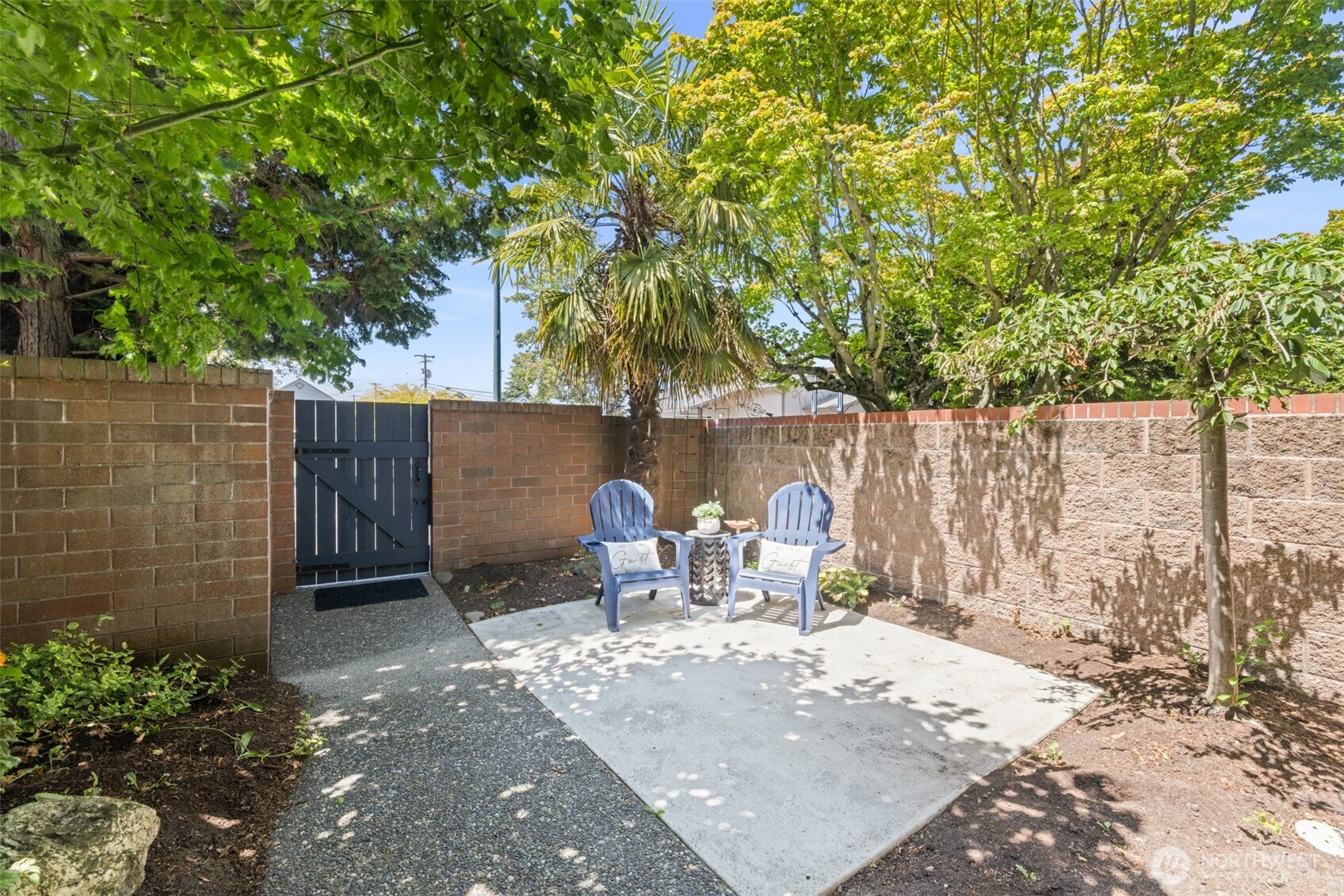 300 N Sequim Avenue Unit: 15