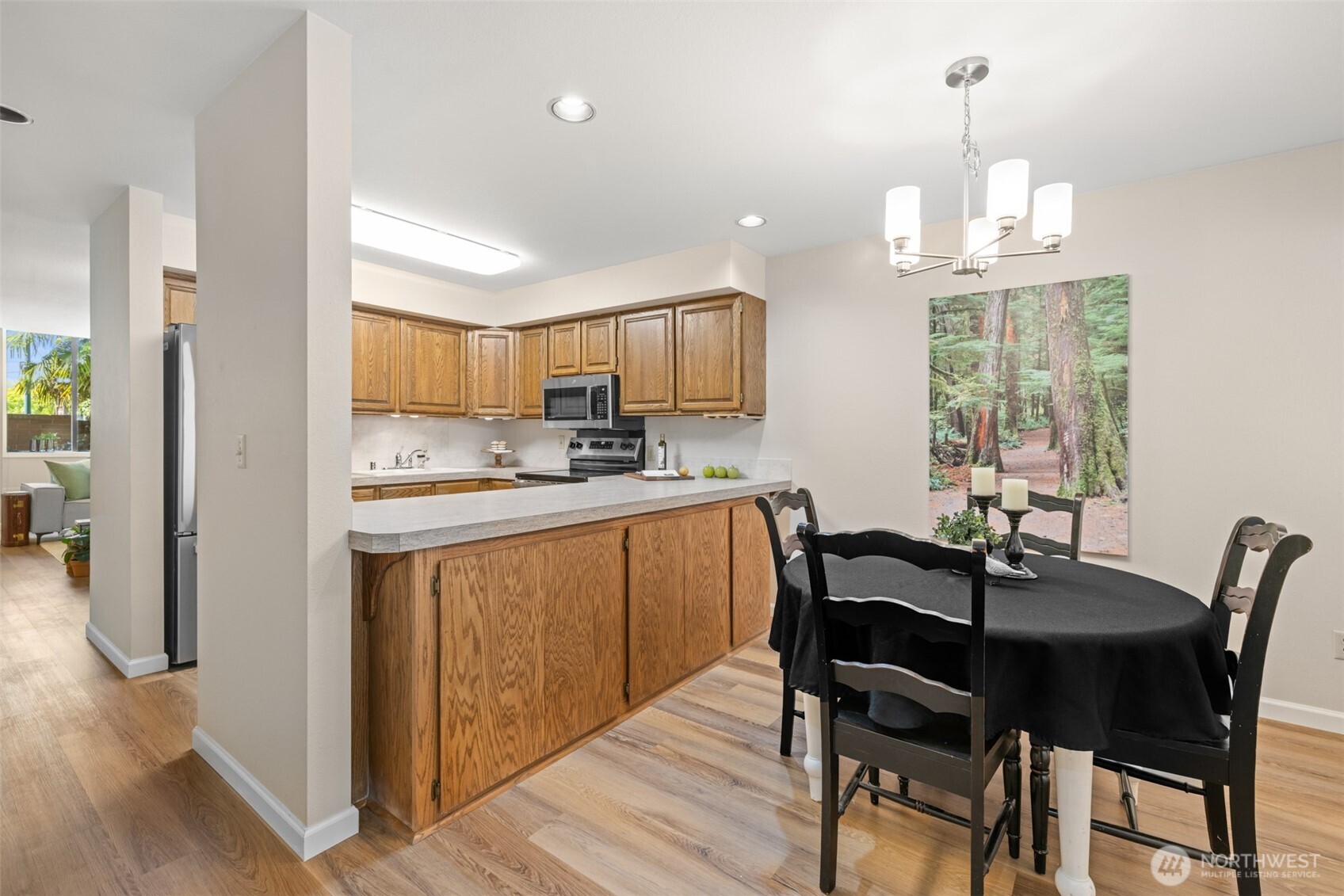 300 N Sequim Avenue Unit: 15