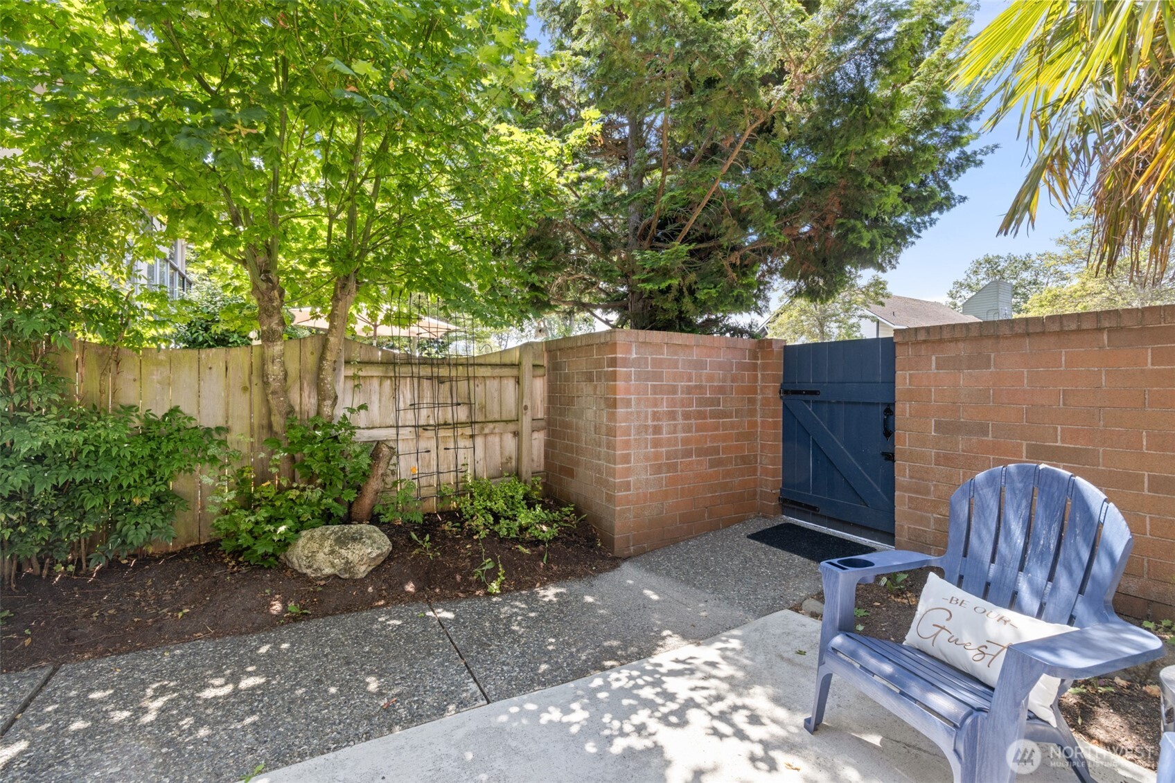 300 N Sequim Avenue Unit: 15