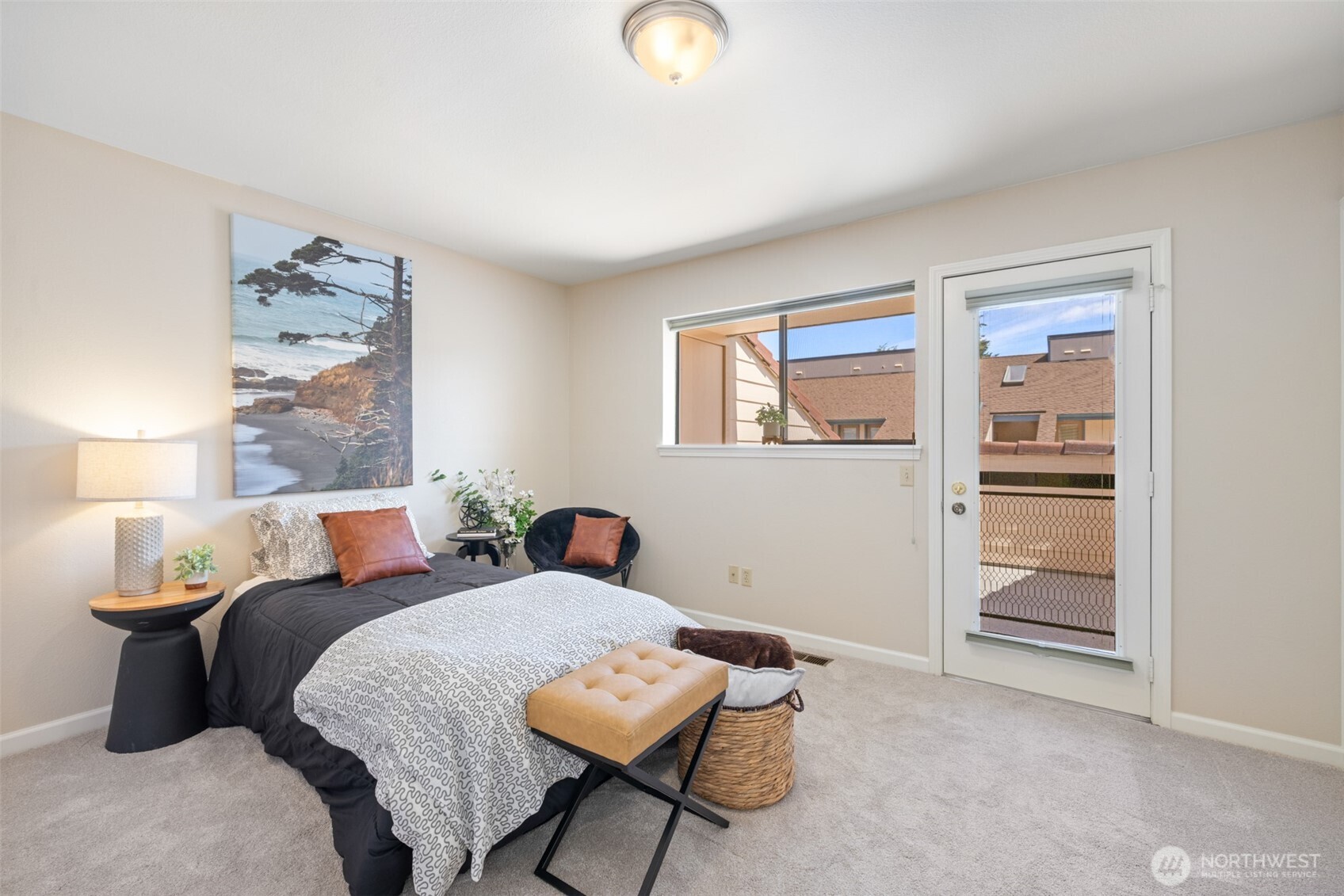 300 N Sequim Avenue Unit: 15