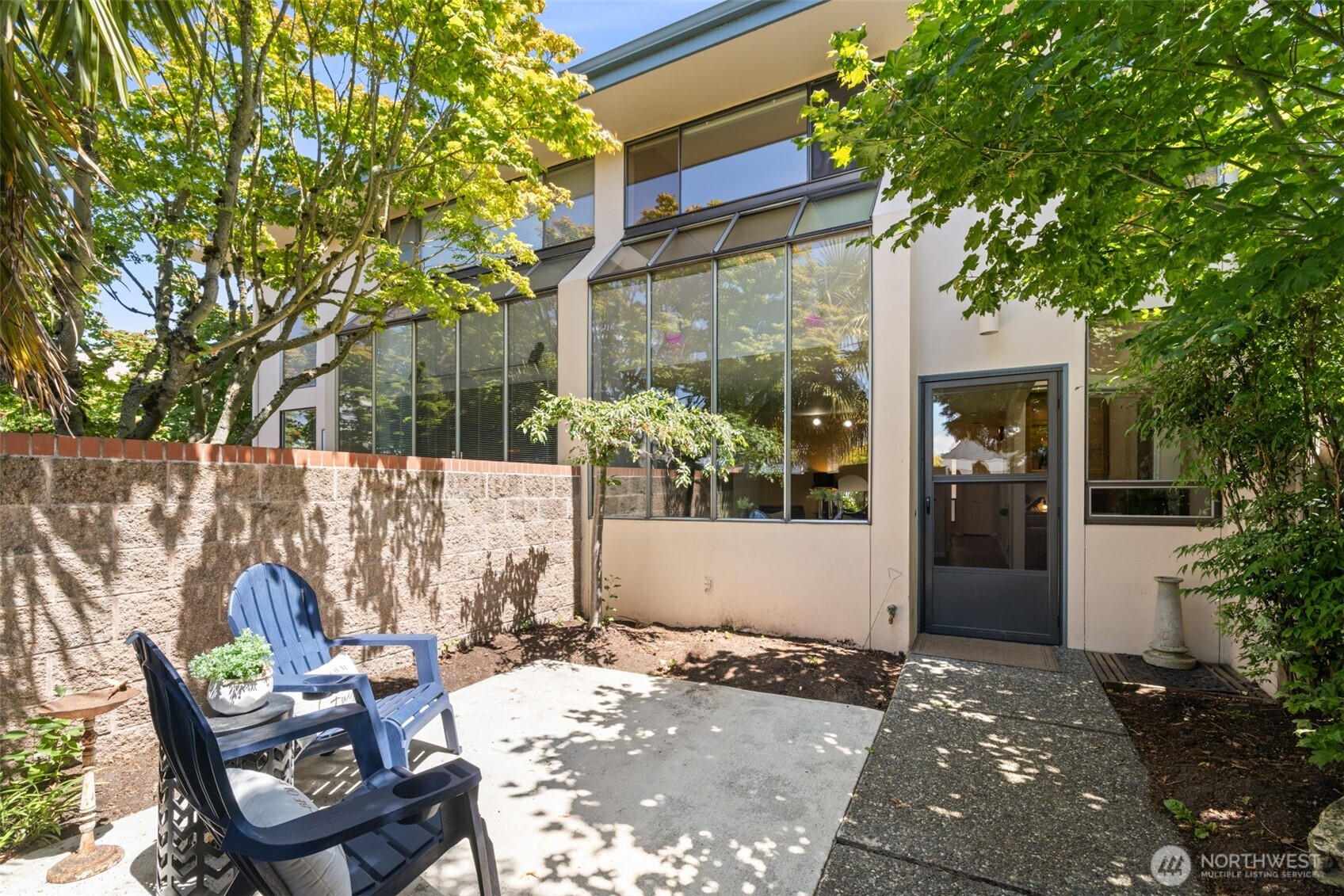 300 N Sequim Avenue Unit: 15
