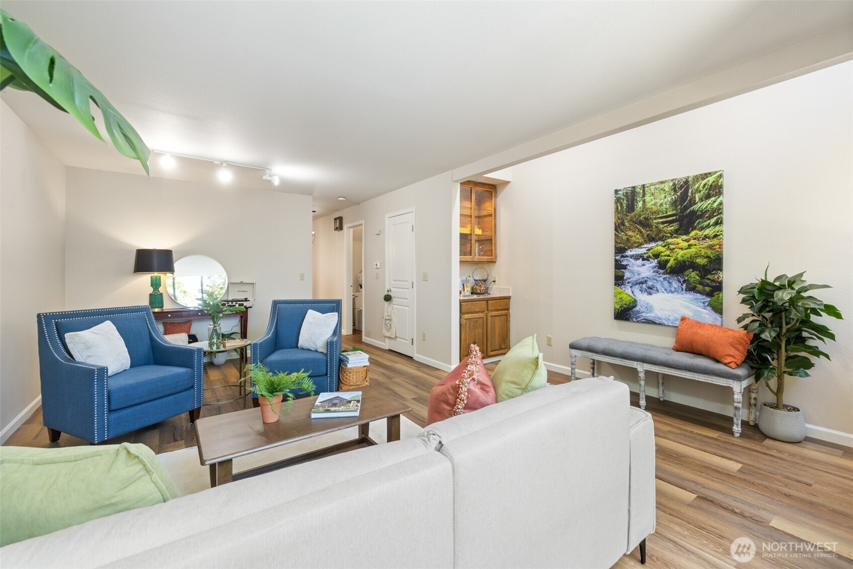 300 N Sequim Avenue Unit: 15