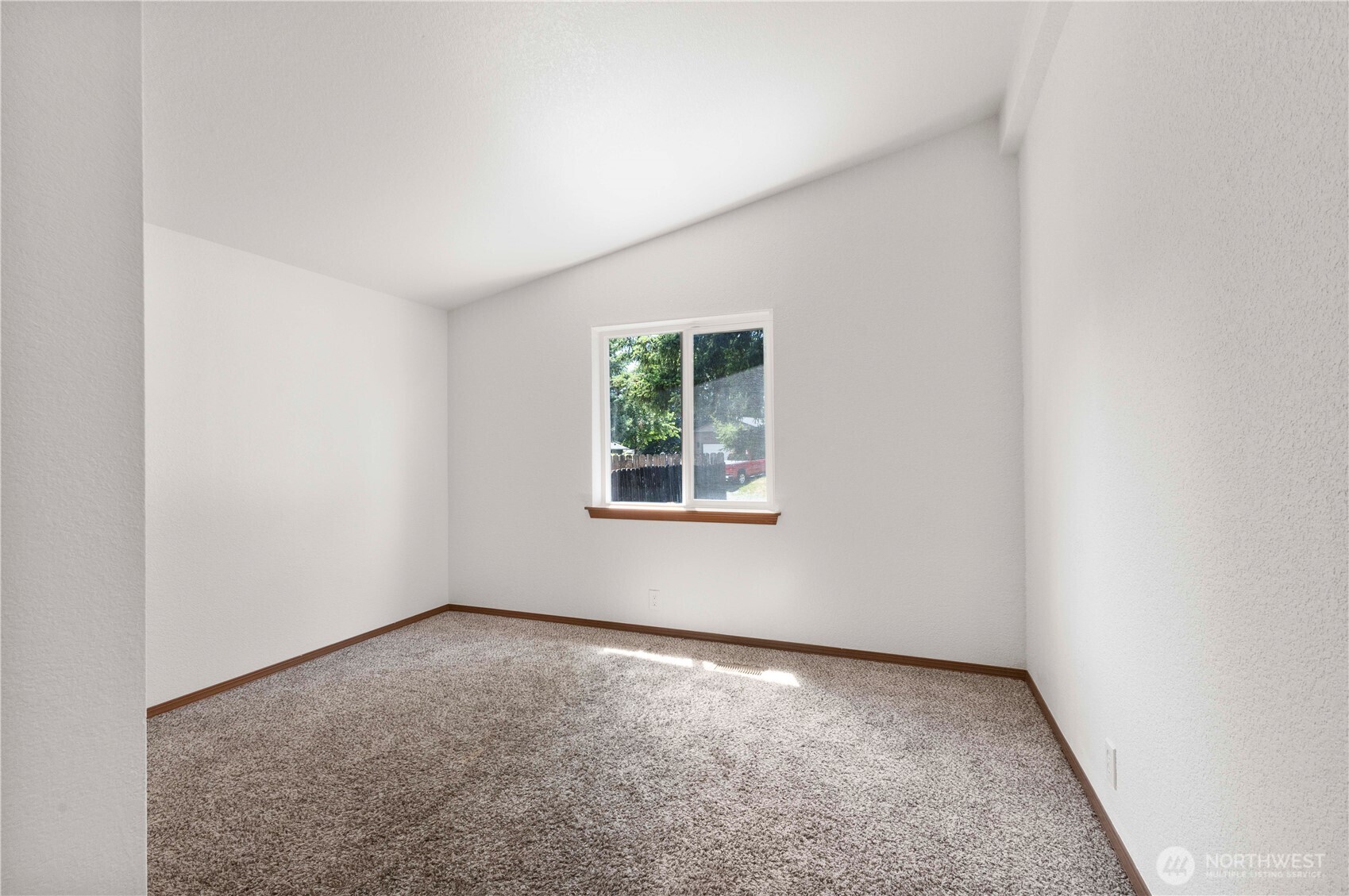 12407 Prairie Ridge Drive E