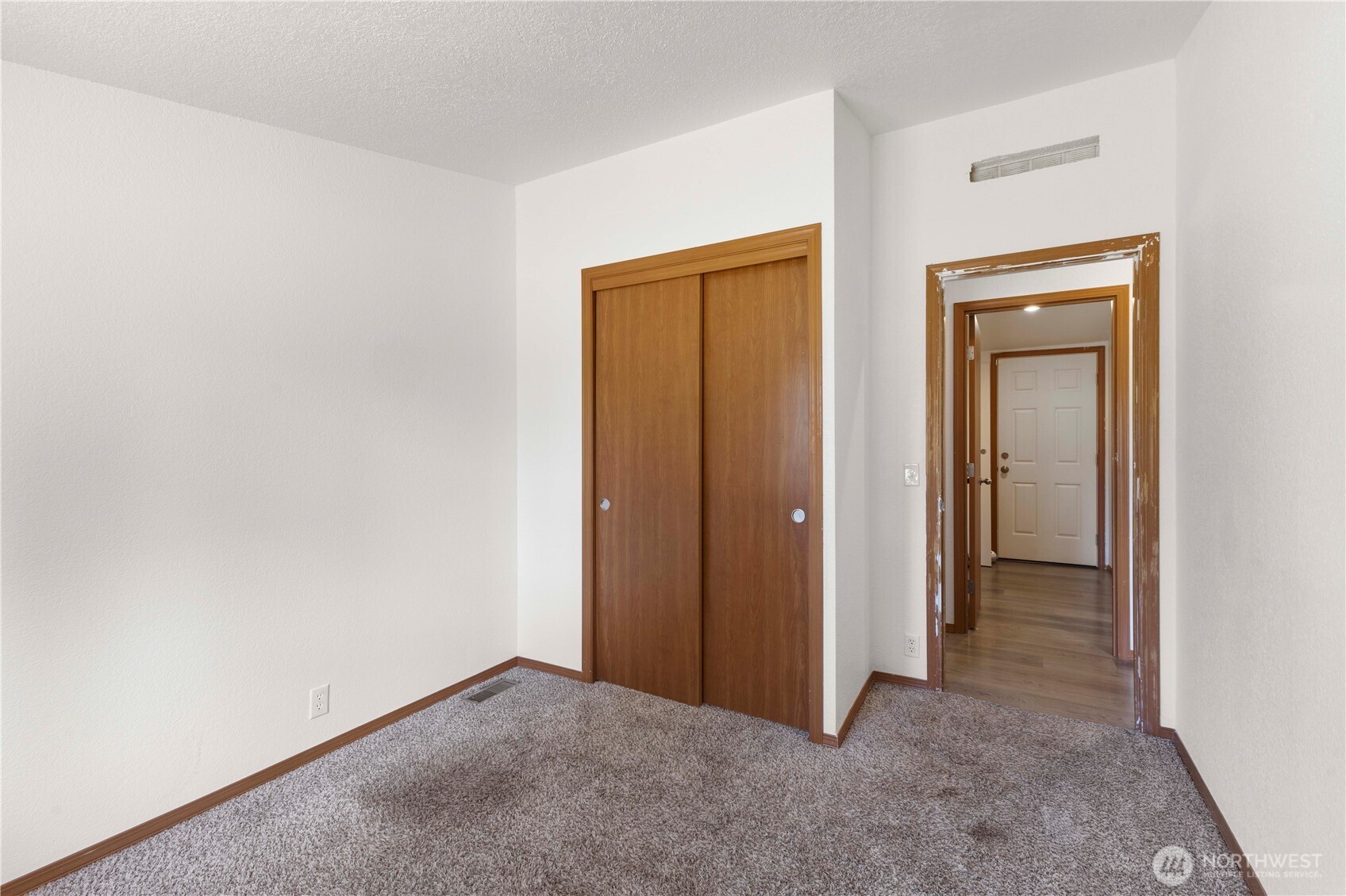 12407 Prairie Ridge Drive E