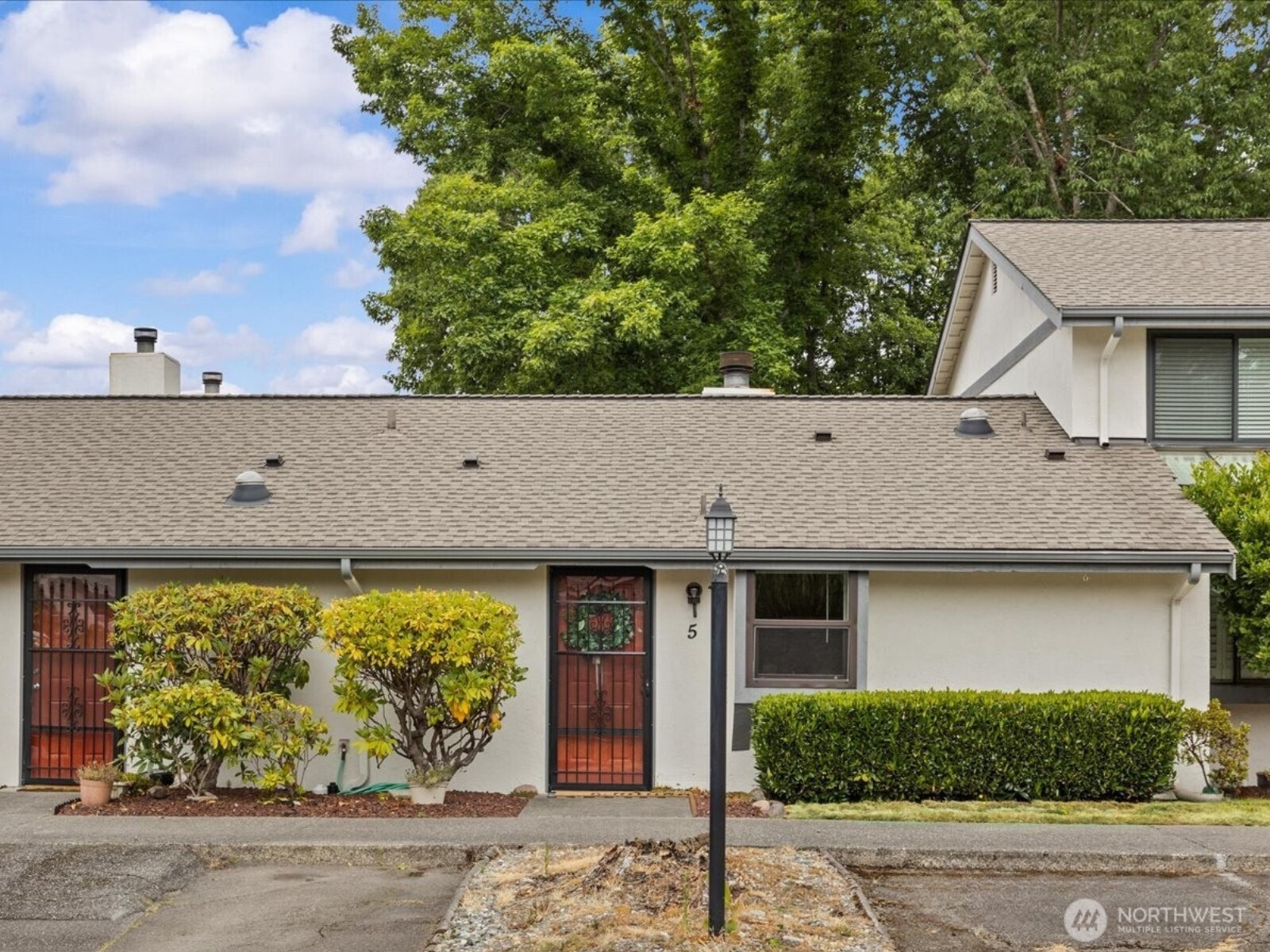 4811 76th Street NE Unit: 5