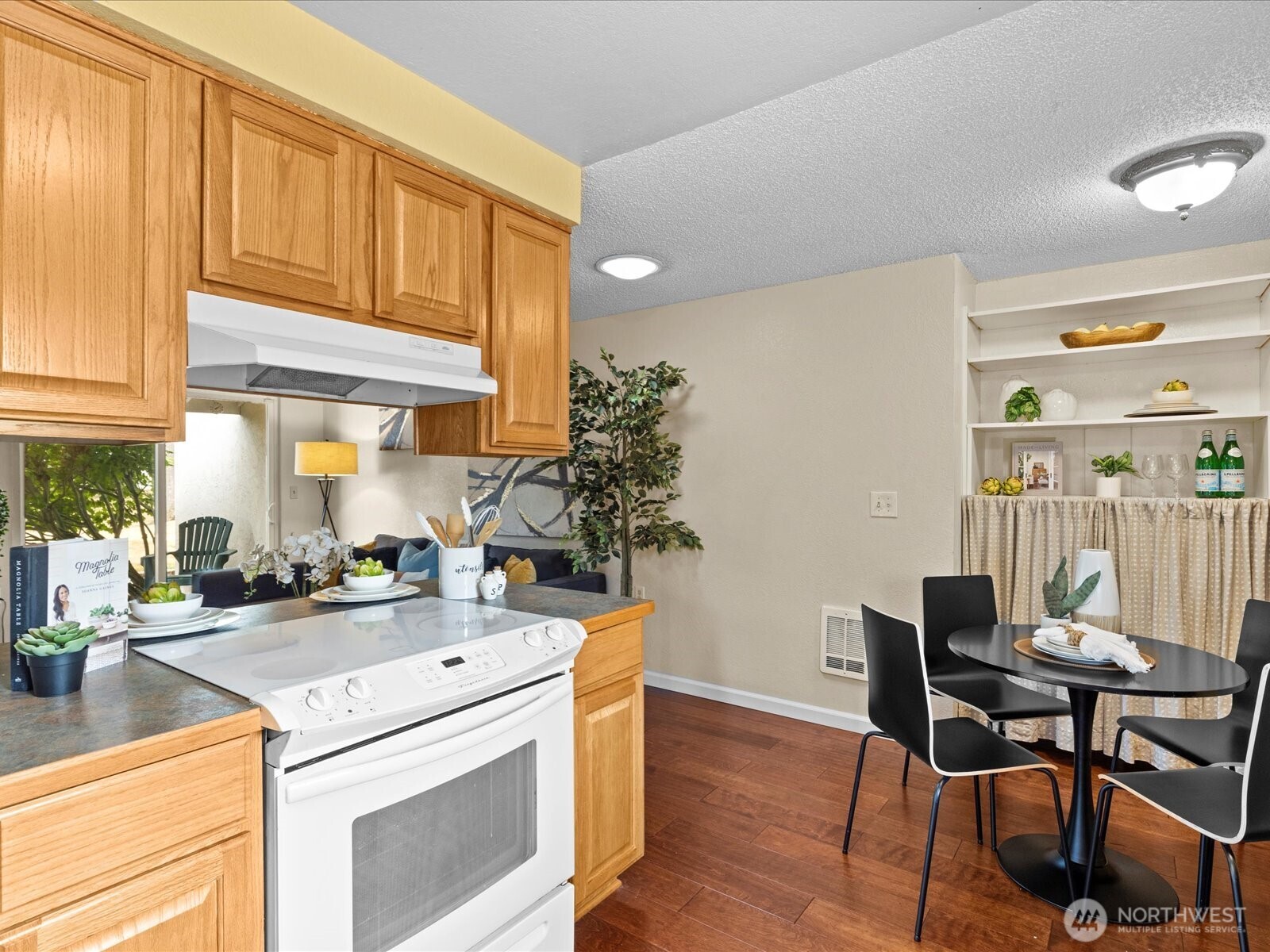 4811 76th Street NE Unit: 5