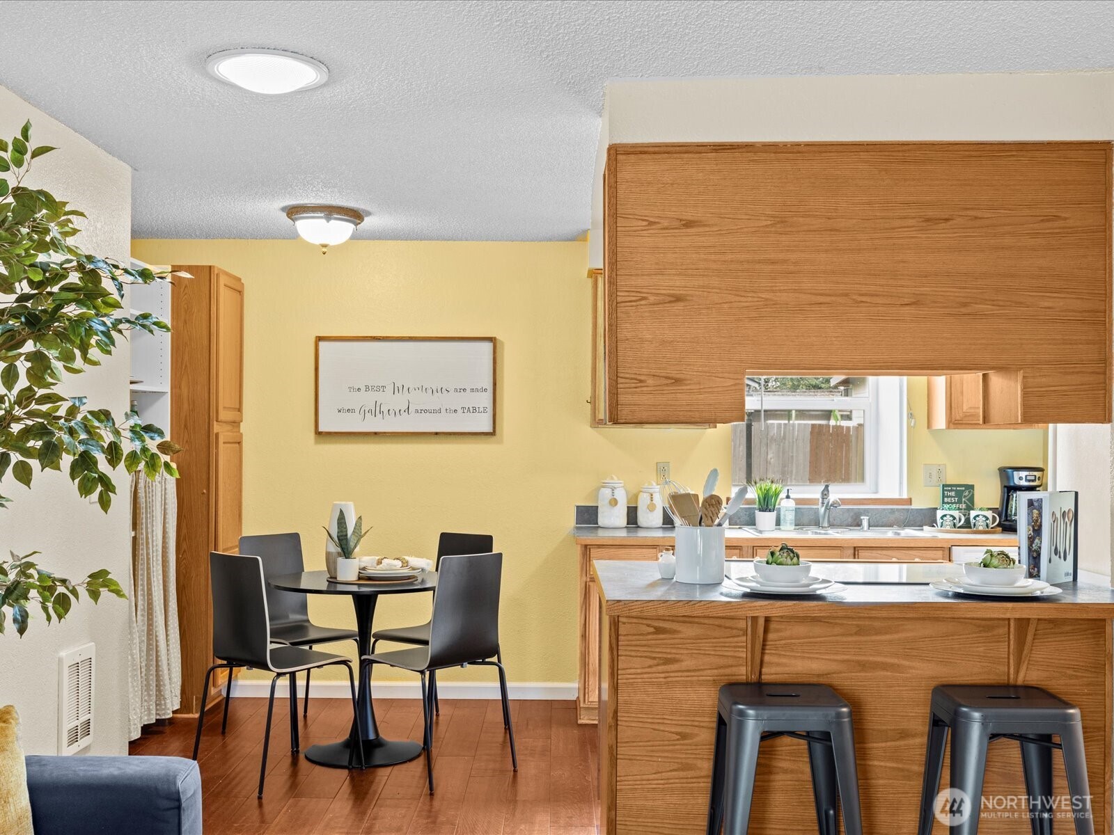 4811 76th Street NE Unit: 5
