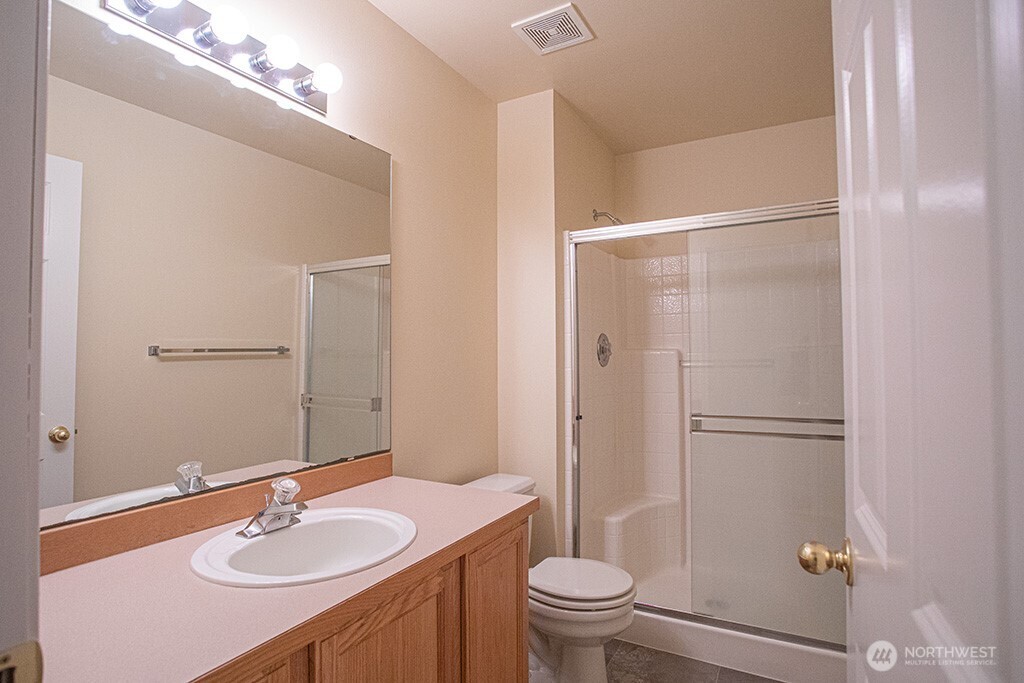 4925 NW Discovery Ridge Court