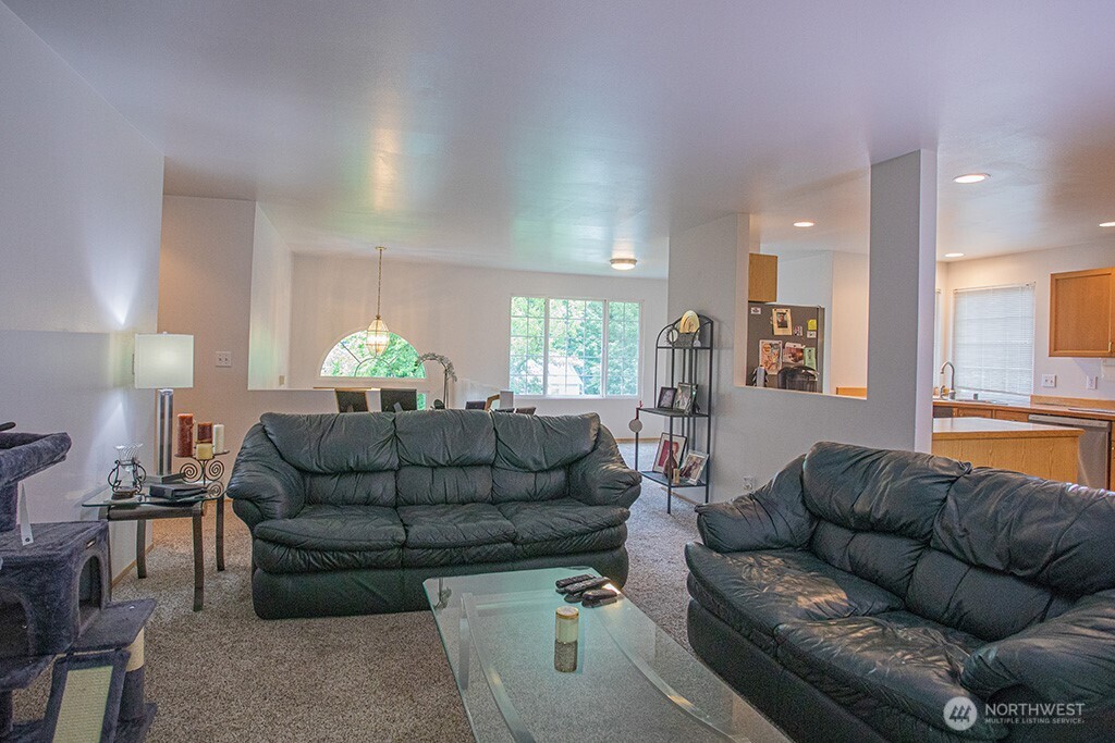 4925 NW Discovery Ridge Court