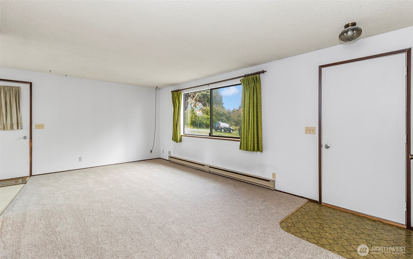 1200 Lenora Court