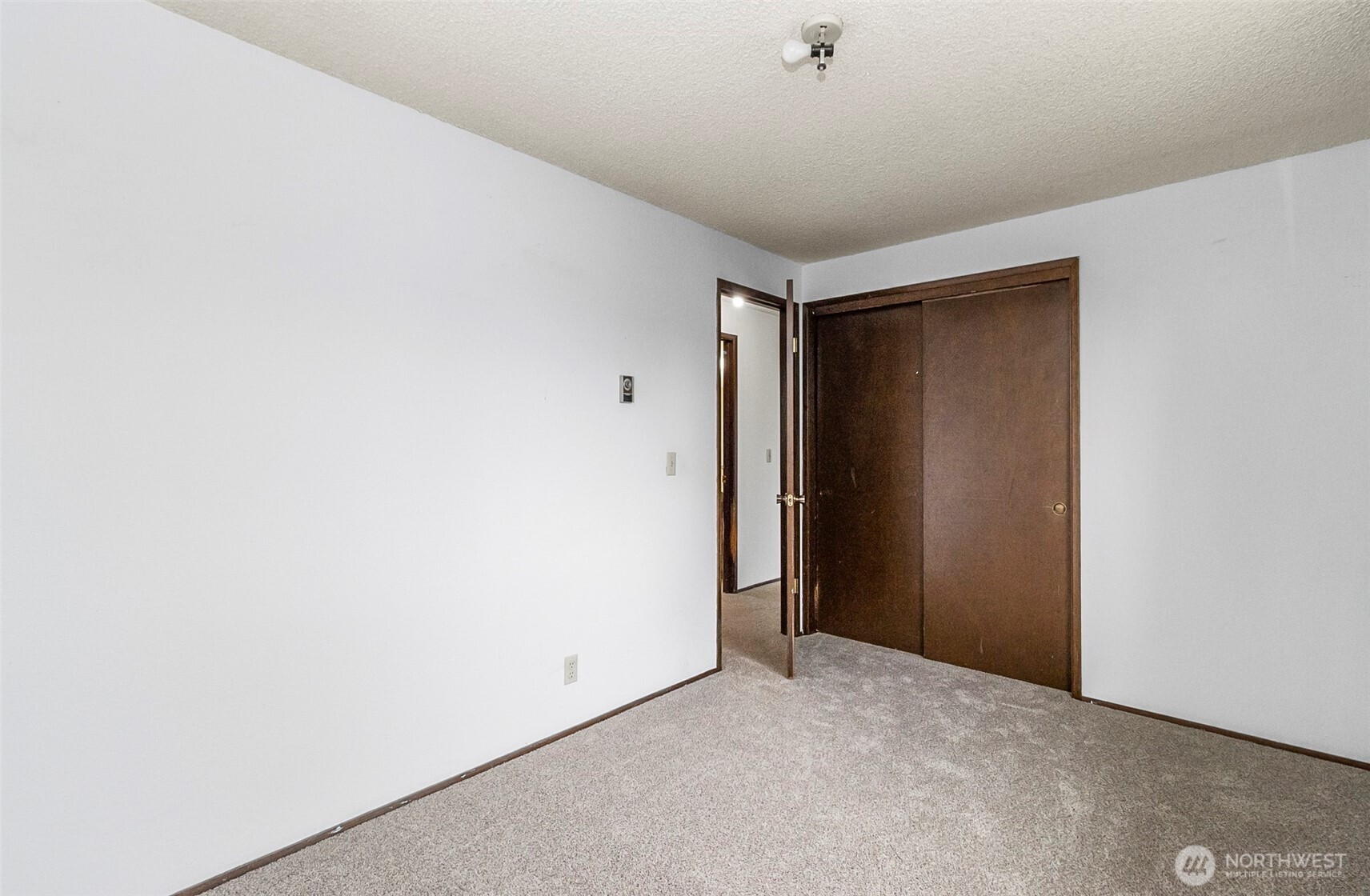 1200 Lenora Court