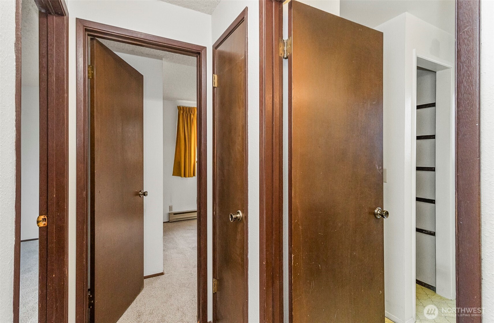 1200 Lenora Court
