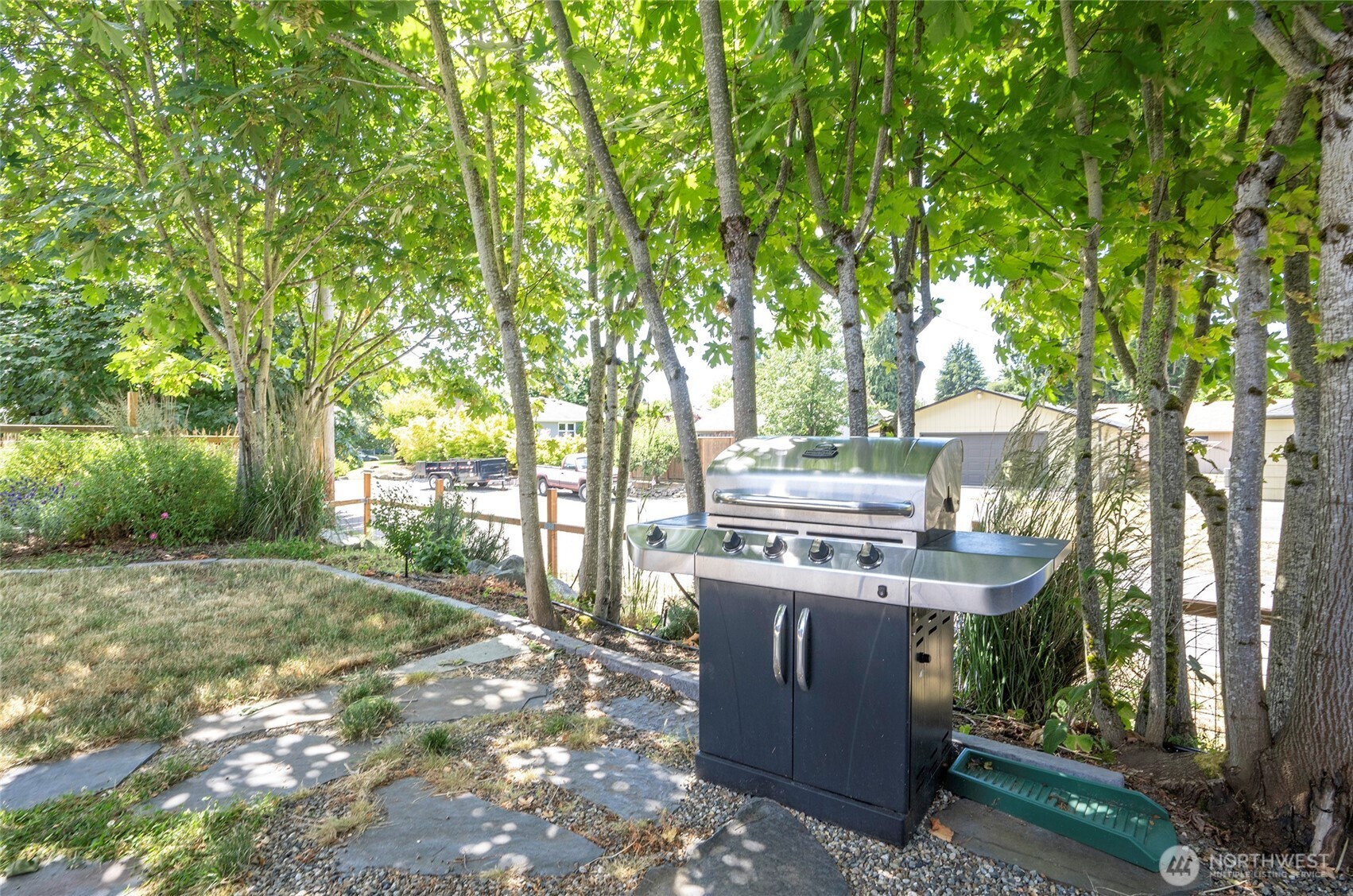 4522 N 16th Street