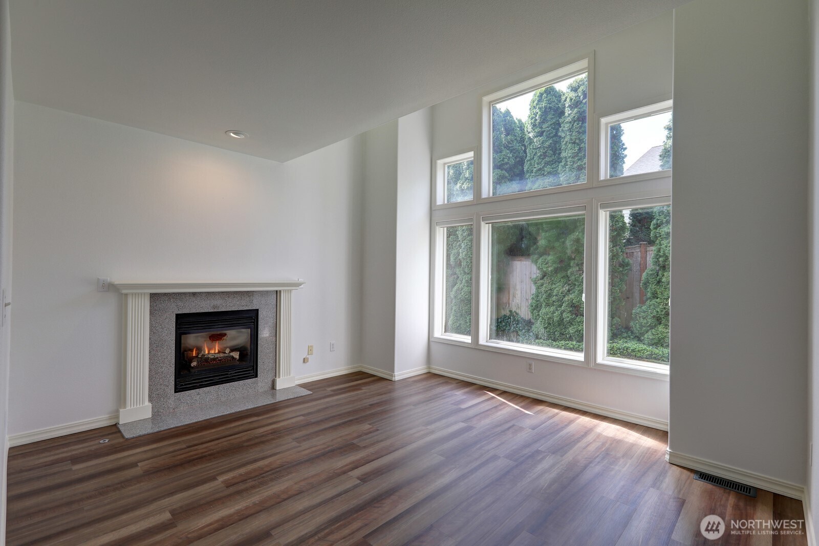 17557 110th Lane SE Unit: 10