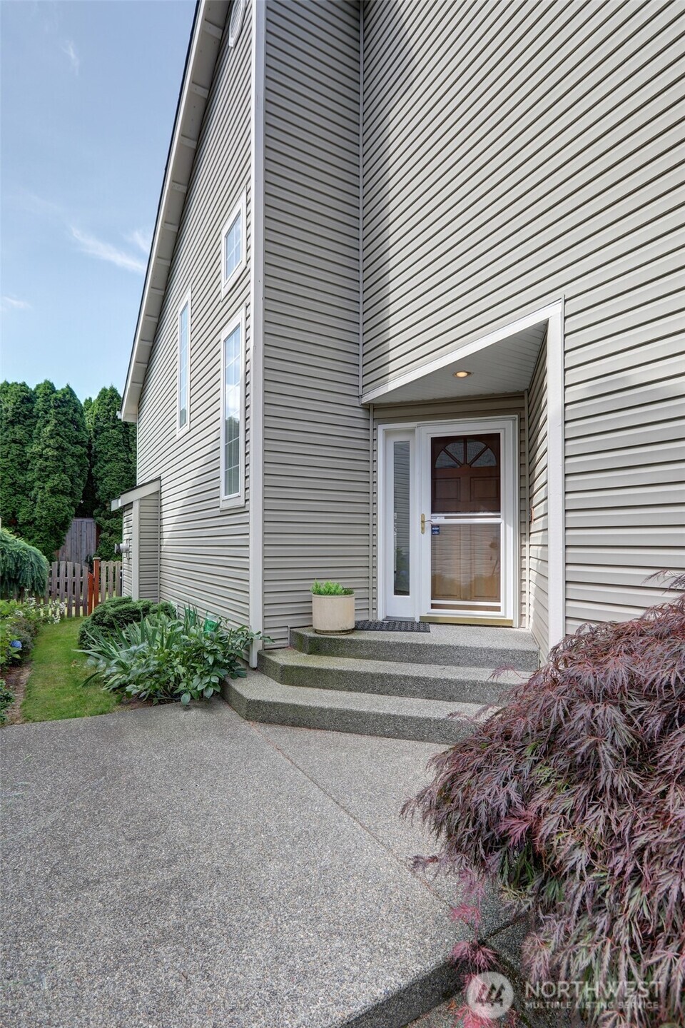 17557 110th Lane SE Unit: 10