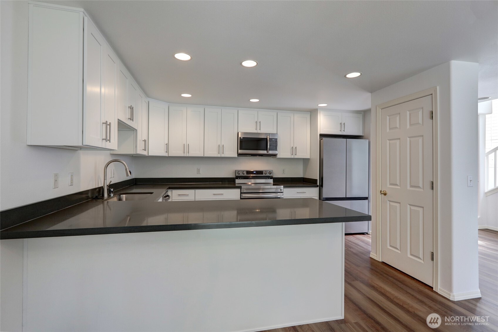 17557 110th Lane SE Unit: 10
