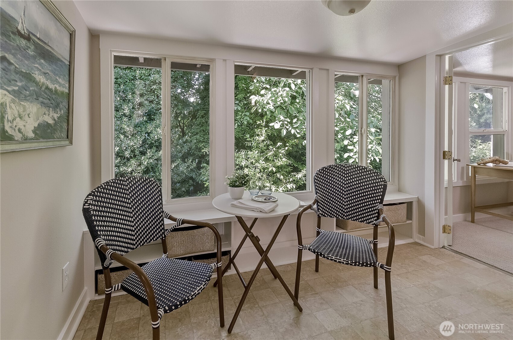 1228 Ridgeway Place E