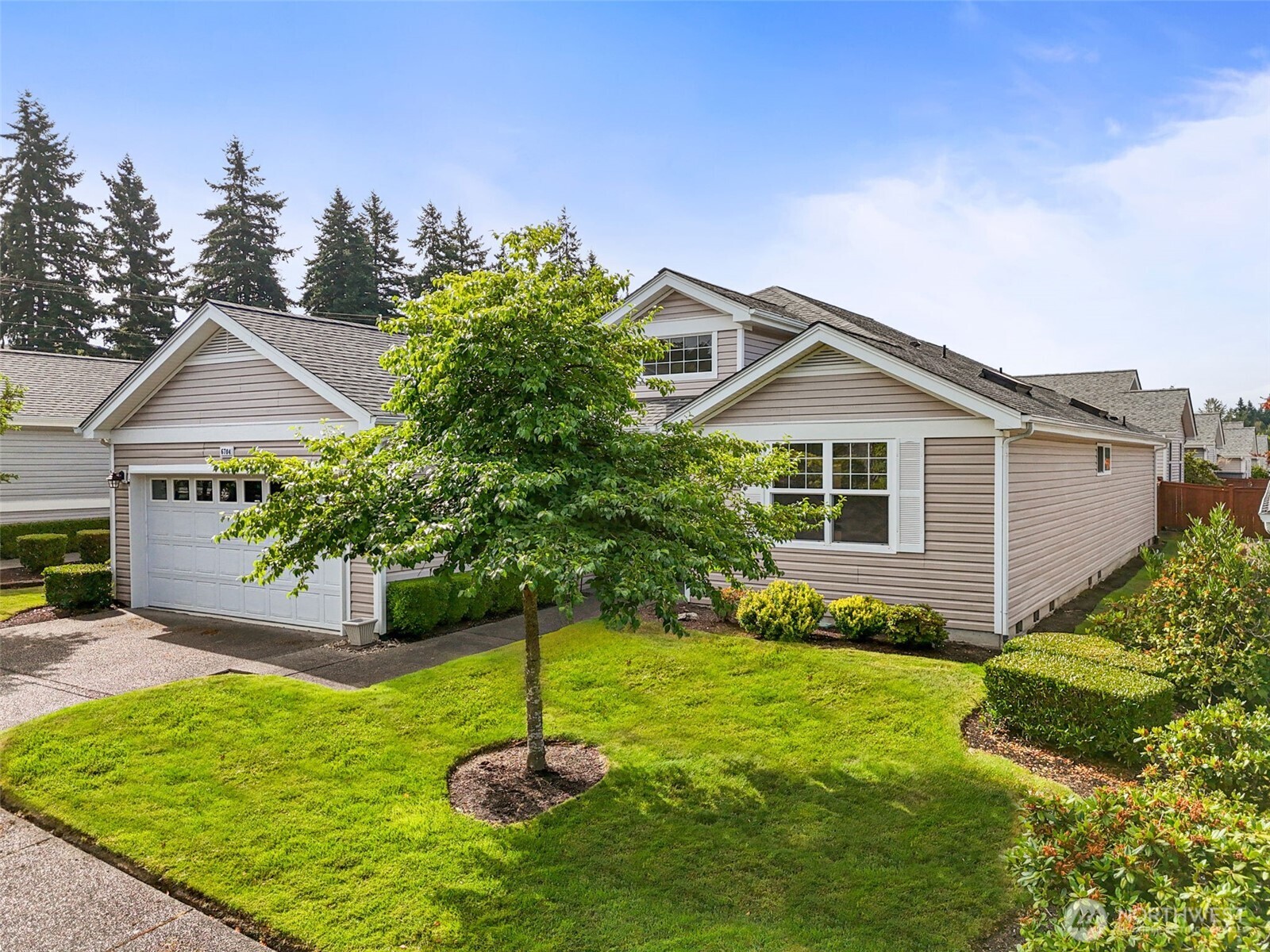 6704 38th Street W