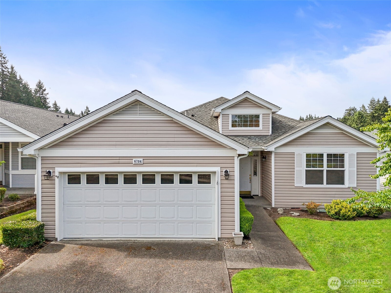 6704 38th Street W