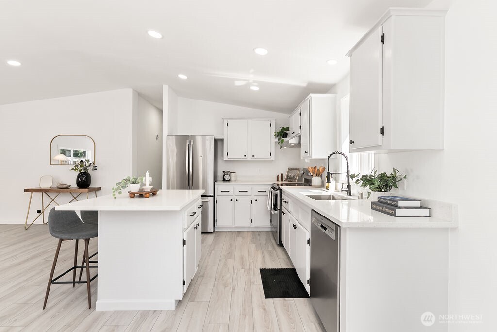 1540 Maple Lane Unit: 35