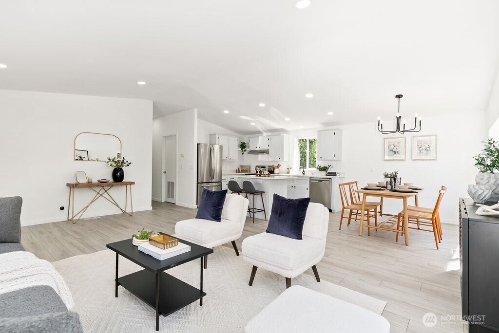 1540 Maple Lane Unit: 35