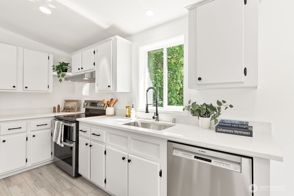 1540 Maple Lane Unit: 35