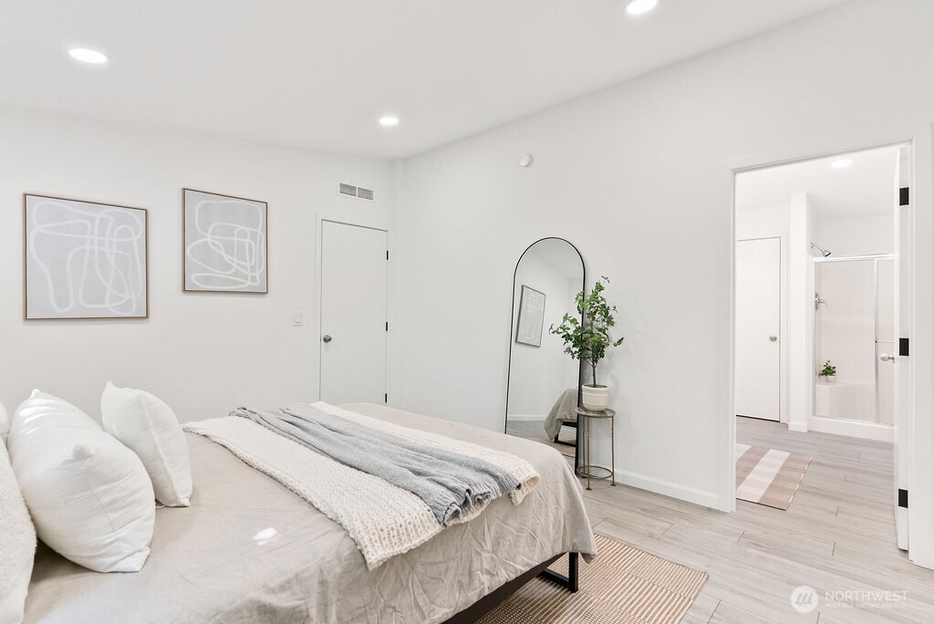 1540 Maple Lane Unit: 35