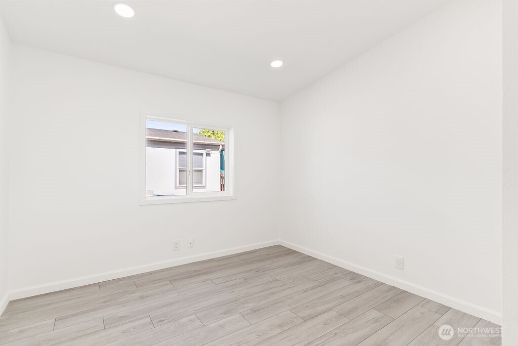 1540 Maple Lane Unit: 35
