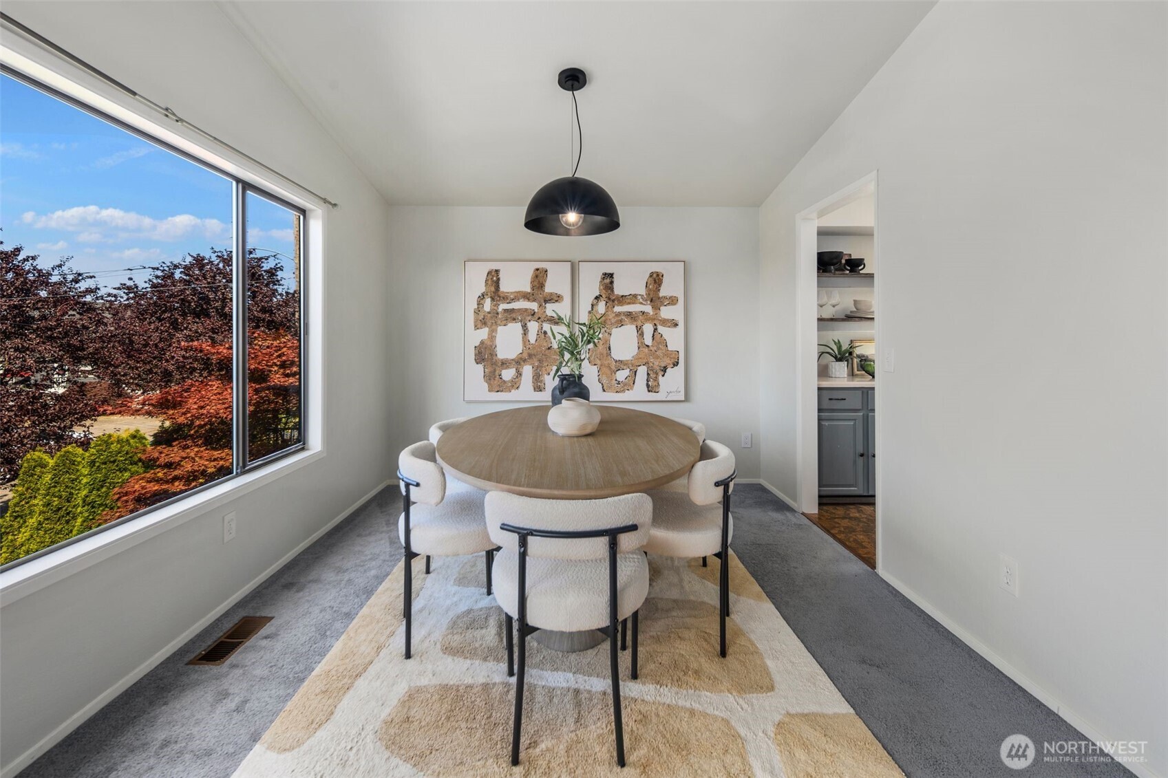 2919 W Mansell